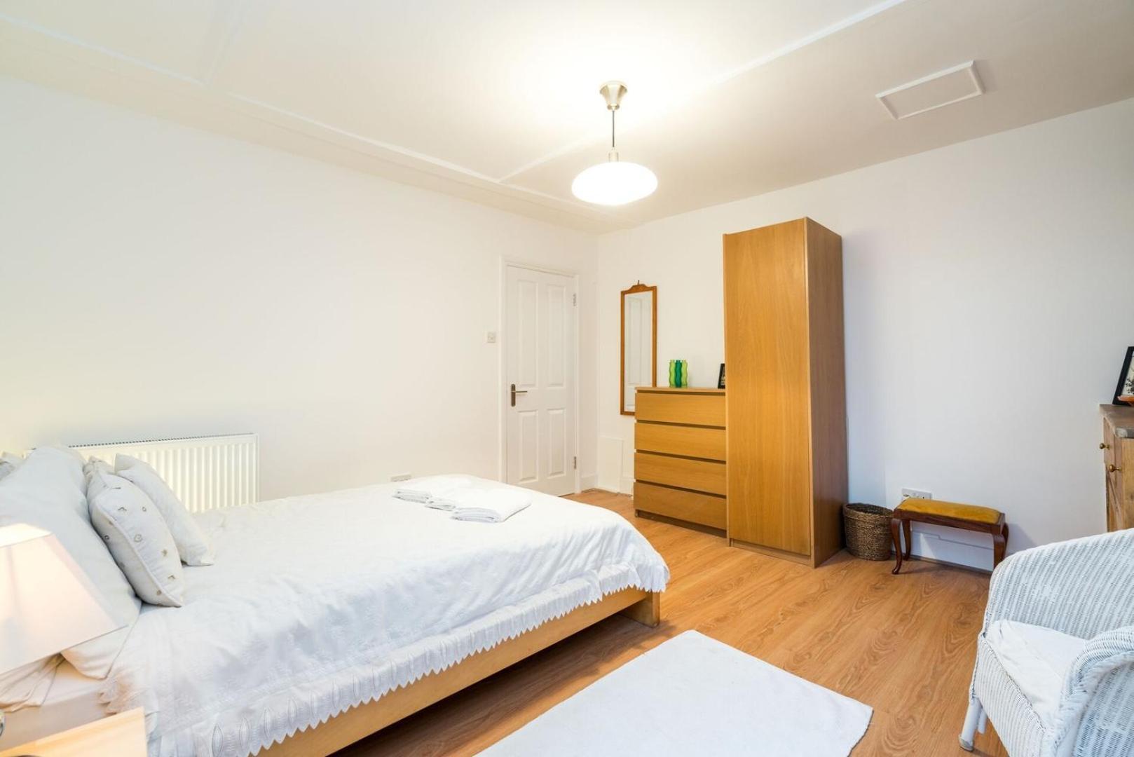 New Stylish 1 Bedroom Flat With Garden London Ngoại thất bức ảnh