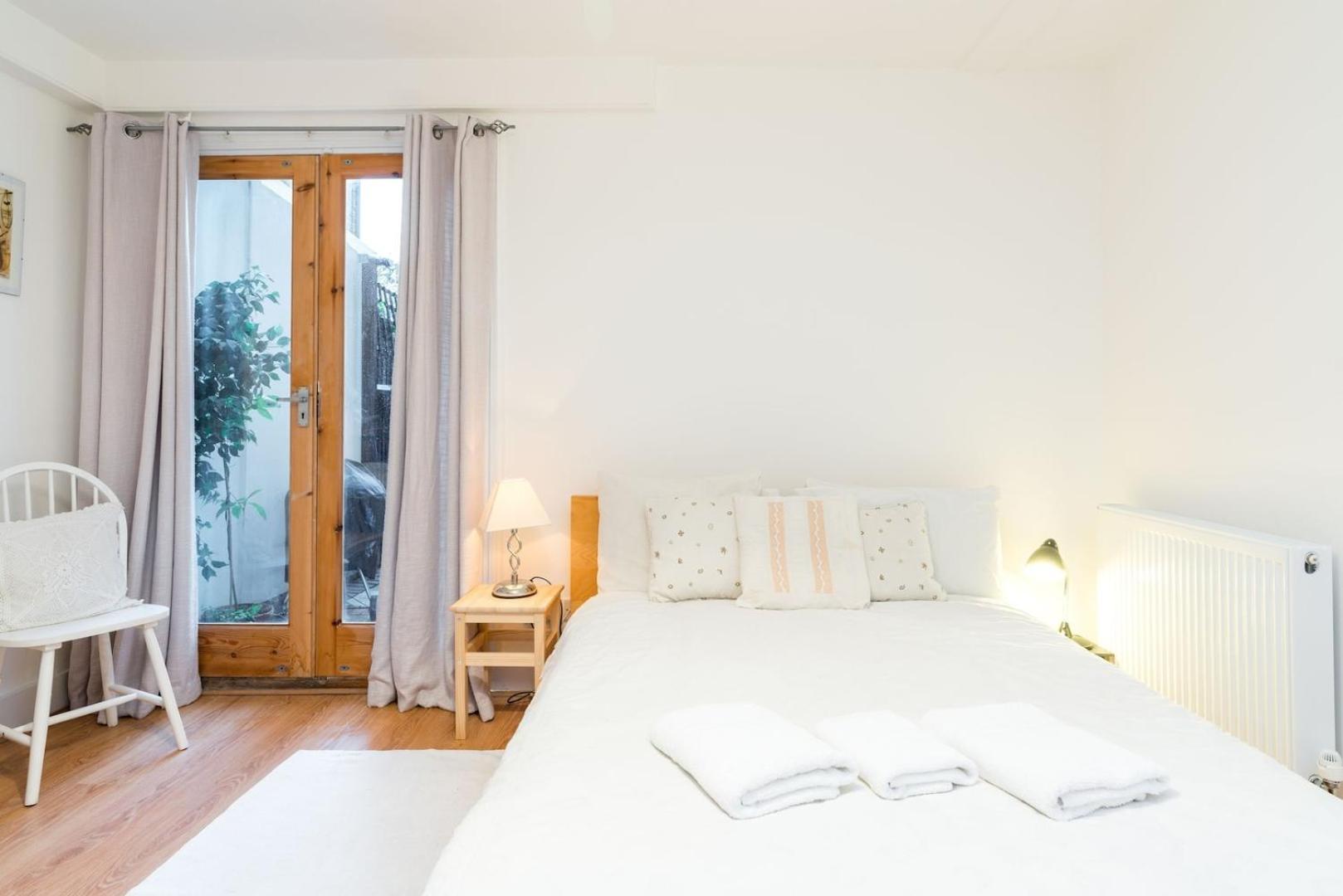 New Stylish 1 Bedroom Flat With Garden London Ngoại thất bức ảnh